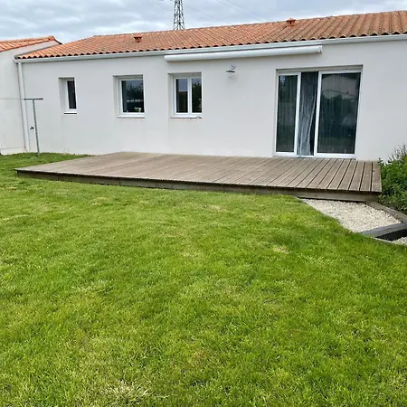 Maison Oleron بيت للعطل